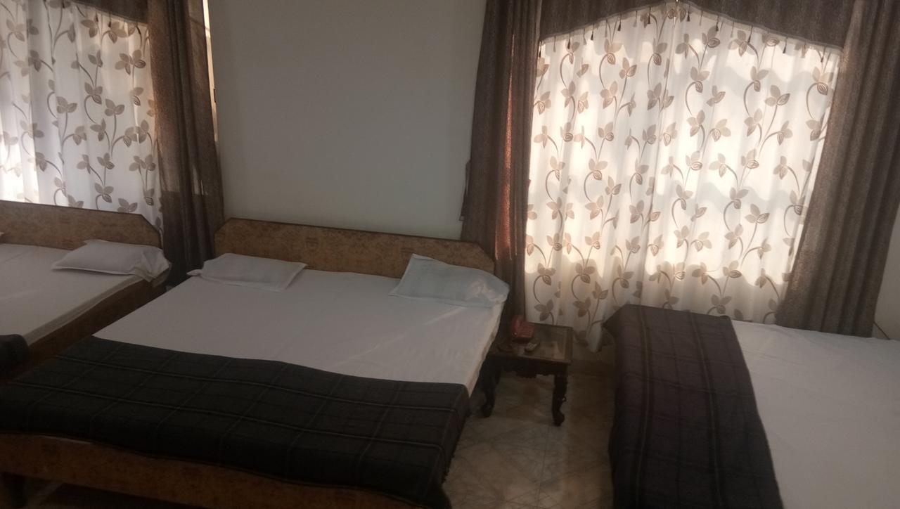 Grand Galaxy Hotel Krishna Насик Экстерьер фото